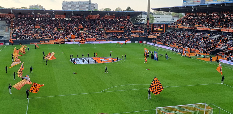 Protocole de début de match au stade du Moustoir - Lorient